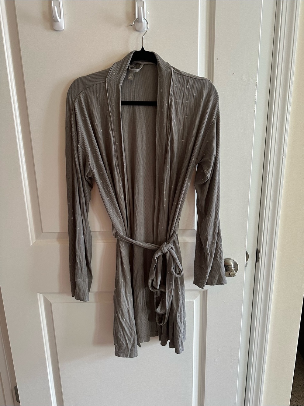 SKIMS Soft Lounge Gray Robe with Star Print